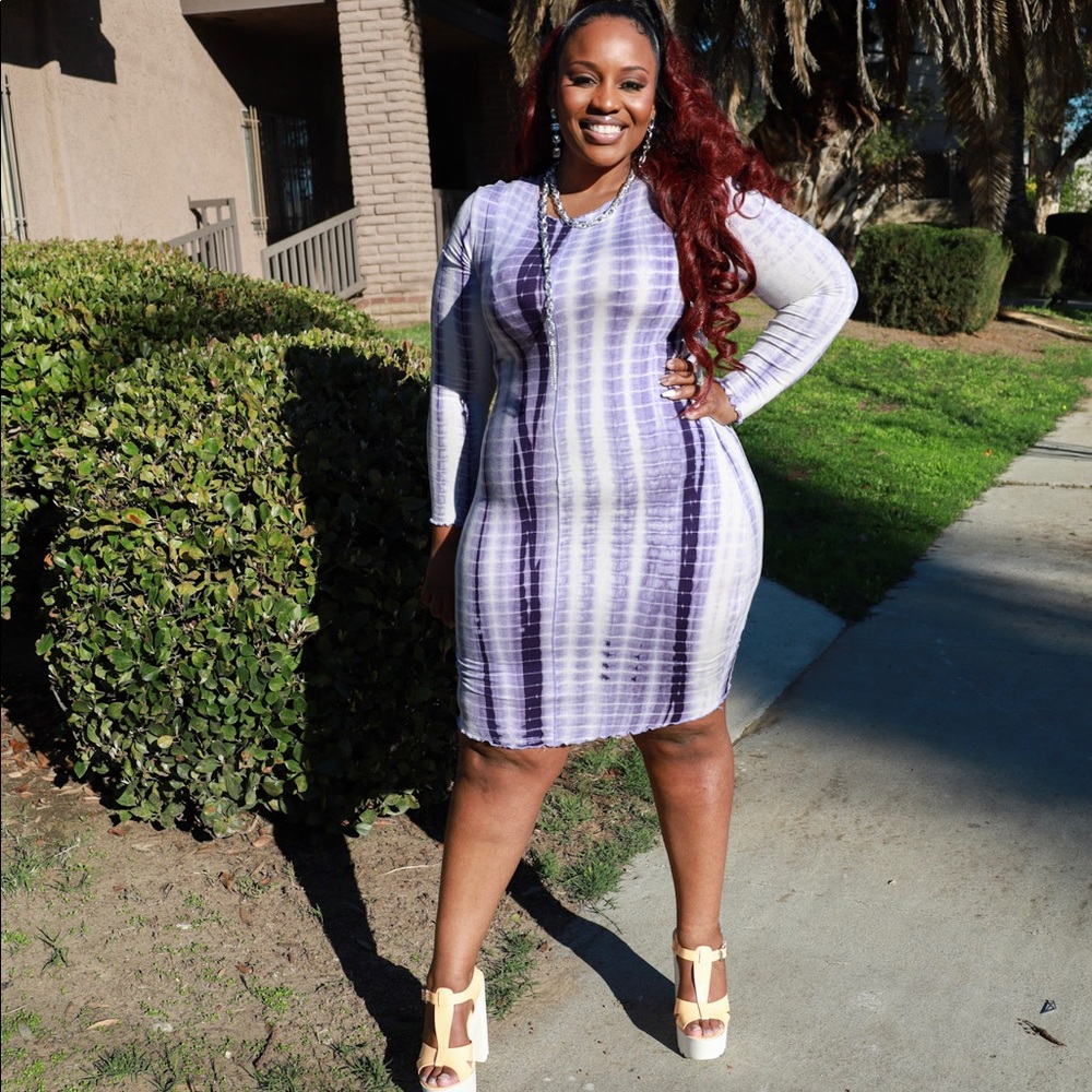 New w/o tags 2X-3X purple abstract dress